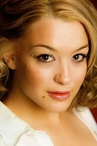 Актриса Kyla Shinkewski — главное фото персоны