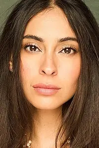 Актёр Kiara Gomez Glad Bak — фото персоны