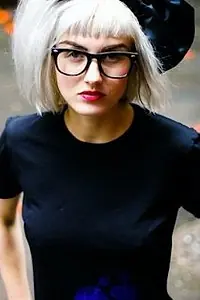 Актриса Стелла Роуз Сэйнт Клэр — главное фото персоны