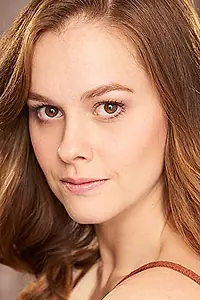 Актриса Julia Vally — главное фото персоны