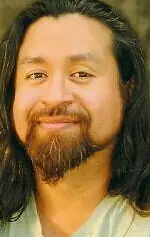 Актёр Виктор Араке — фото персоны