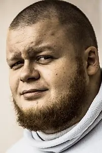 Актёр Назар Онищук — фото персоны