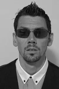 Актёр Уэйн Линч — фото персоны