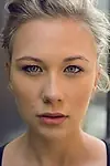 Актриса Louise Salter — превью фото персоны