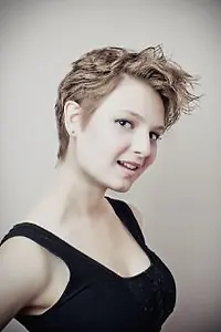 Актриса Кэти Грабстас — фото персоны