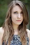 Актриса Phoebe Batteson-Brown — превью фото персоны