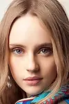 Актриса Brynja Jónbjarnardóttir — превью фото персоны