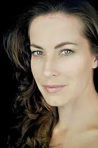 Актриса Sanne de Regt — главное фото персоны