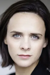 Актриса Чарли Расселл — главное фото персоны