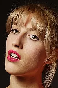 Актриса Karley Sciortino — фото персоны