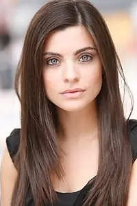 Актриса Julia Udine — фото персоны