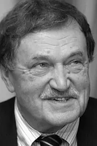 Актёр Василий Аксенов — фото персоны
