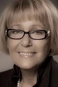 Актриса Нина Попова — фото персоны