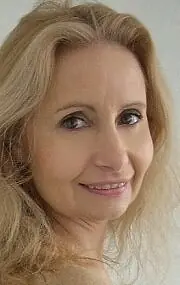 Актриса Delphine Allange — главное фото персоны