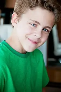 Актёр Tyler Carney — фото персоны