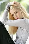 Актриса Zoey Funnell — превью фото персоны