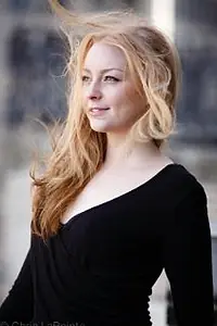 Актриса Miriam Holmlund — фото персоны