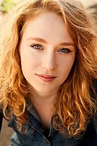 Актриса Emily Eskell — фото персоны