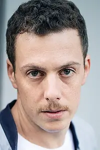 Актёр Роджер Бонжур — фото персоны