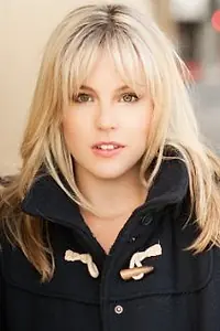 Актриса Skye Young — фото персоны