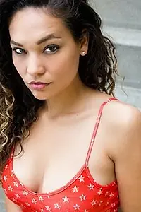 Актриса Janelle Marie — фото персоны