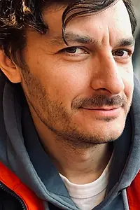 Актёр Эльдар Кархалев — фото персоны