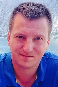Актёр Евгений Селеменев — фото персоны