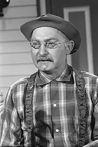 Актёр Grandpa Jones — фото персоны