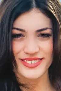 Актриса Иви Адаму — фото персоны