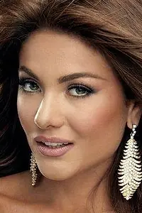 Актриса Constanza Báez — фото персоны