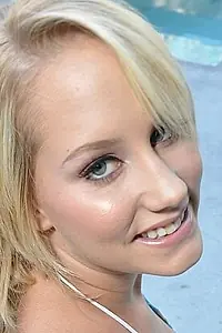Актриса Liyla Shay — фото персоны