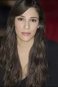 Актриса Nita Torres Young — фото персоны