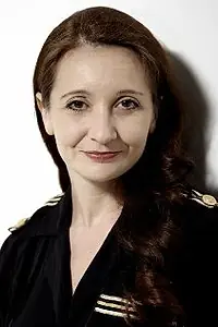 Актриса Jacqueline Coombs — главное фото персоны