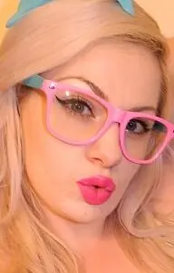 Актриса Klaudia Kelly — главное фото персоны