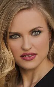 Актриса Илеана Хаксли — фото персоны