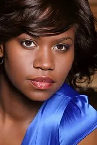 Актриса Adia Bell — фото персоны