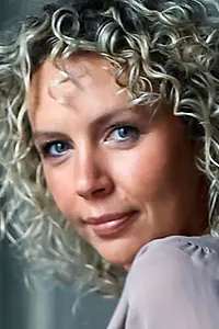 Актриса Алиса Логутенко — главное фото персоны