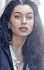Актриса Елена Зё — фото персоны