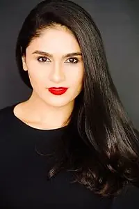 Актриса Bianca Desai — фото персоны