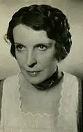Актриса Ханна Ральф — фото персоны