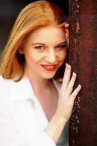 Актриса Natalie Blumrick — фото персоны