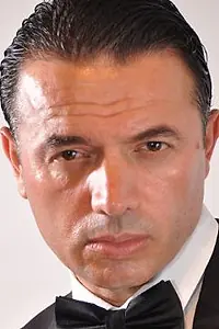 Актёр Марко Кака — фото персоны