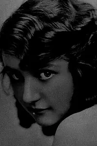 Актриса Vangie Valentine — фото персоны