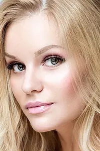 Актриса Яна Набокова — фото персоны