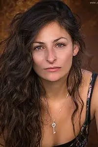 Актриса Christine Celozzi — фото персоны