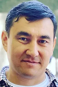 Актёр Ринат Дошибеков — фото персоны