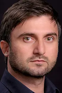 Актёр Иса Абаев — фото персоны