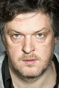 Актёр Маттиас Гласнер — фото персоны
