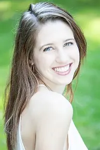 Актриса Jessica Koloian — фото персоны