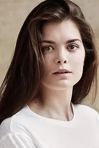 Актриса Саманта Колли — фото персоны